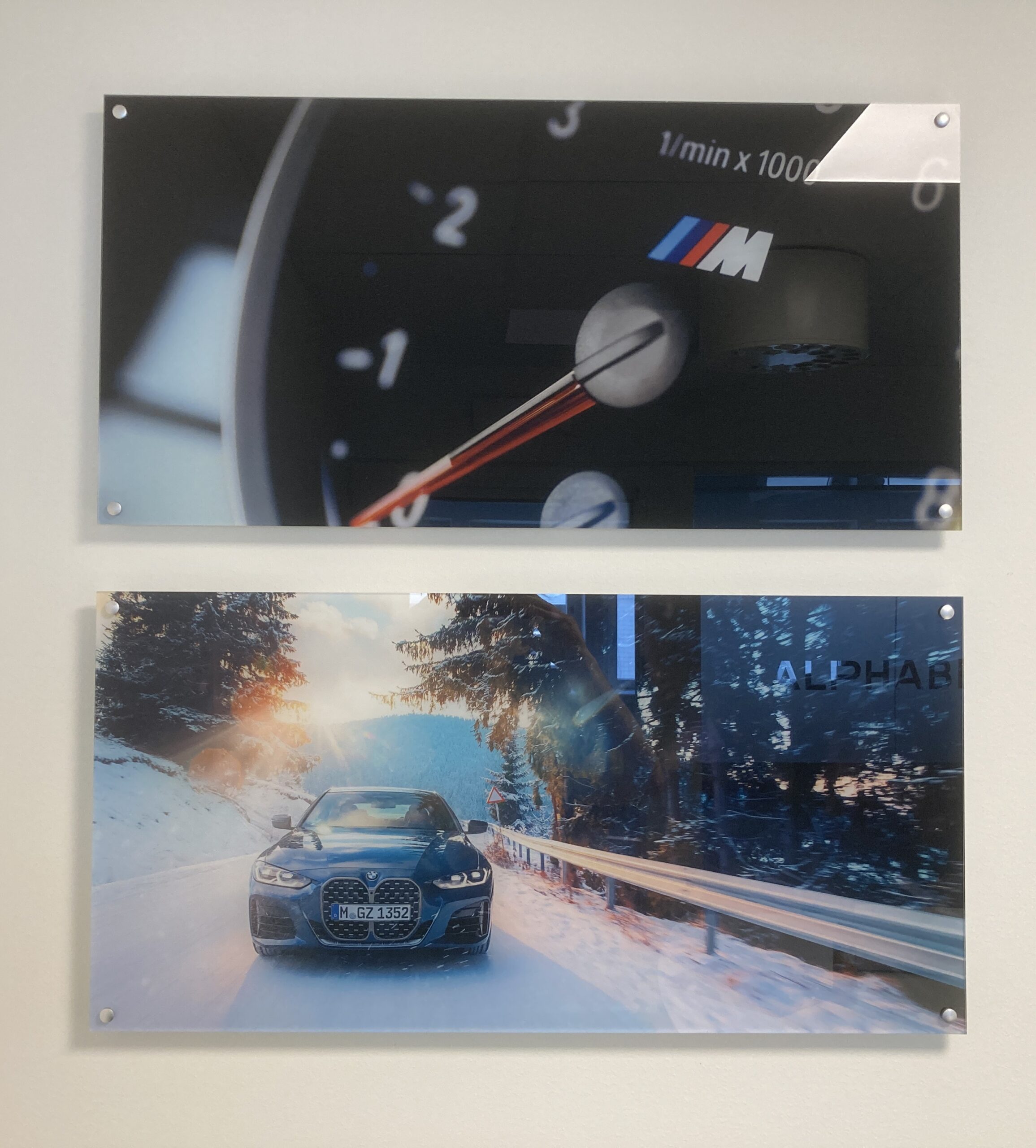 Akrylskyltar BMW av Signworks