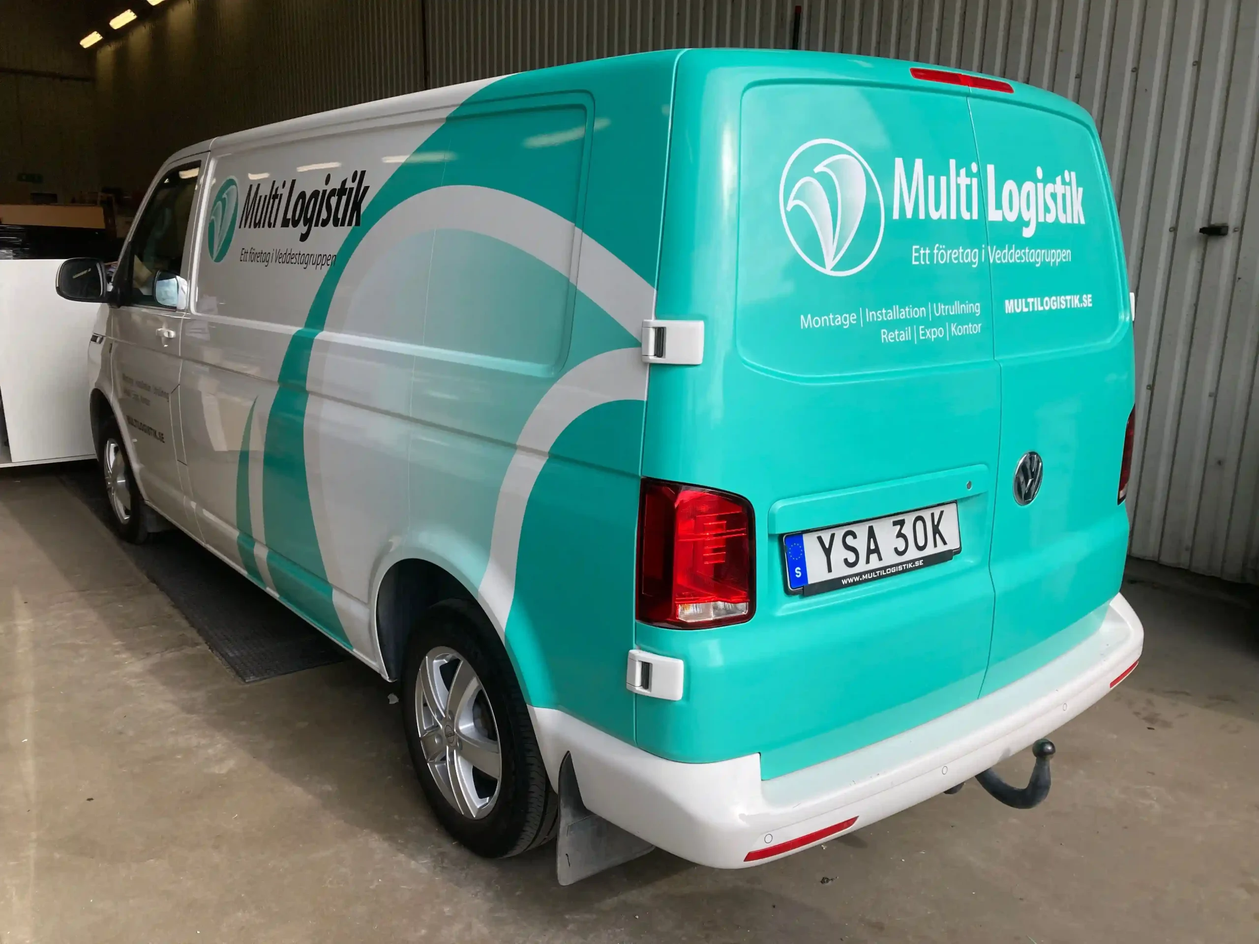Fordonsdekoration för bilar Multi Logistics av Signworks