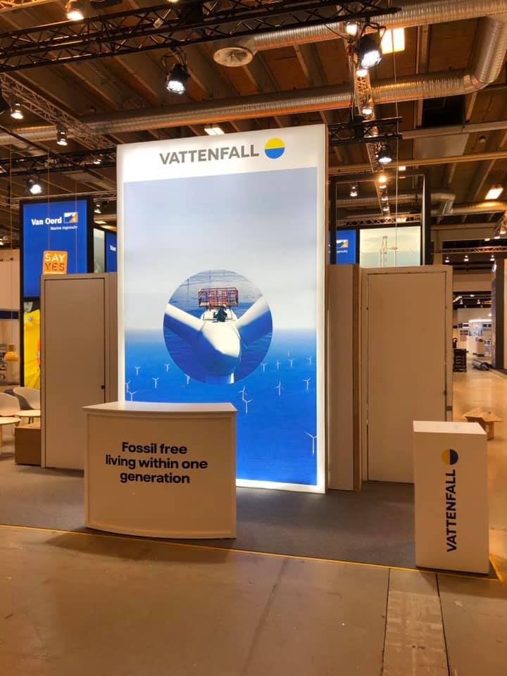 Ljusskylt och ljuslåda vattenfall av Signworks