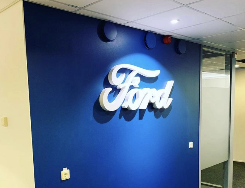Frigolitskylt, Ford Motors av Signworks