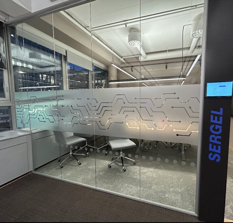 Utskuren frostdekor, frostfolie av Signworks