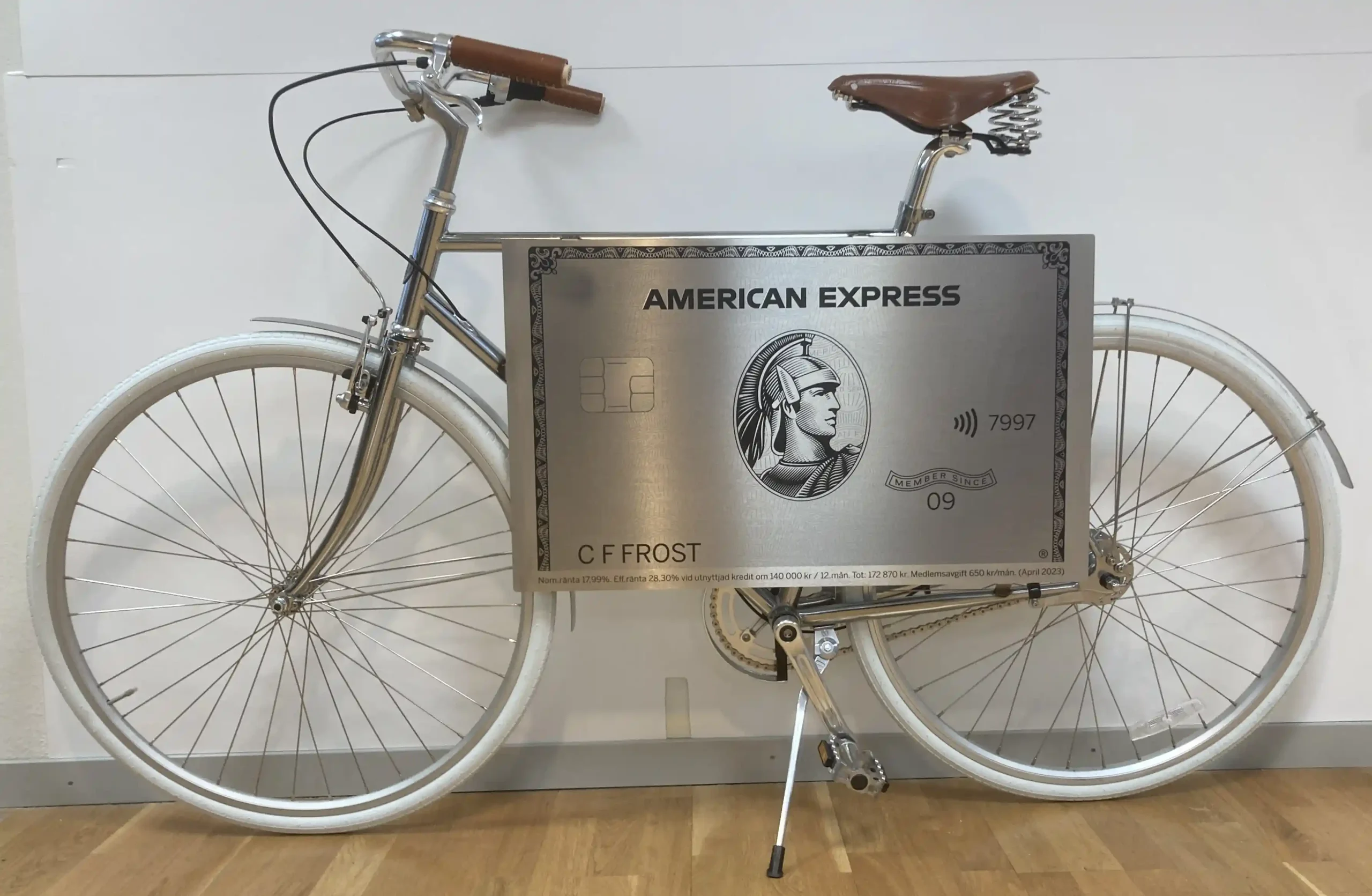 Cykeldekoration för american express av Signworks